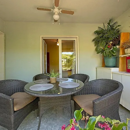 Two Bedroom Annika 4+0 * بوستيرا