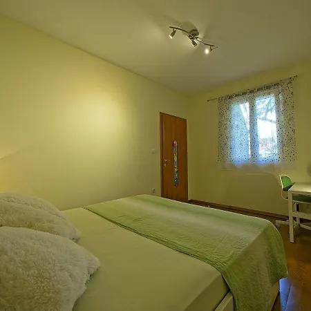 Two Bedroom Annika 4+0