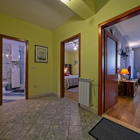 Two Bedroom Annika 4+0 * بوستيرا